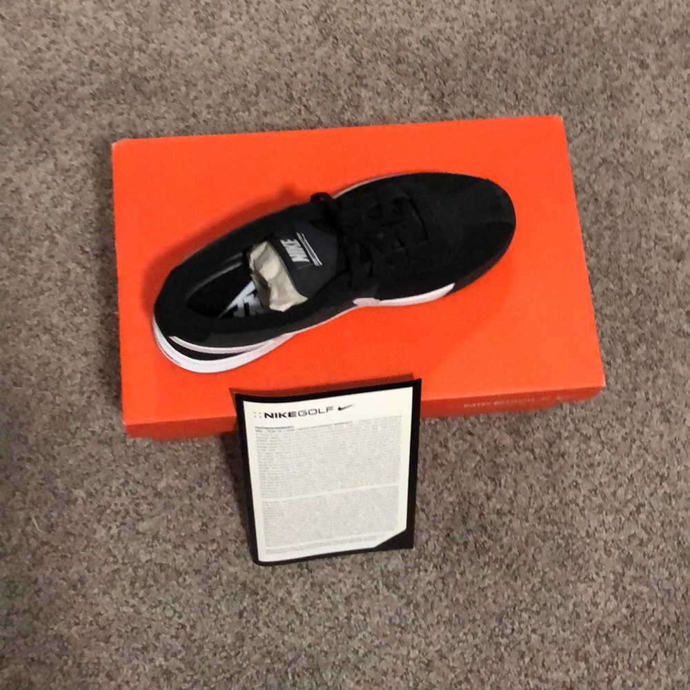 Women’s Nike Golf Shoe- brand new